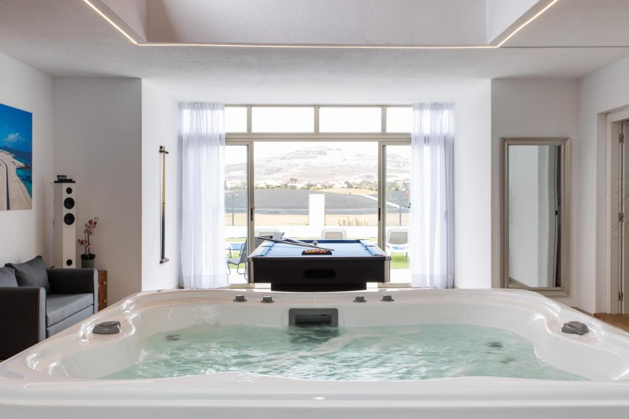 Luxury Villa Perla 科斯塔卡莱塔 外观 照片